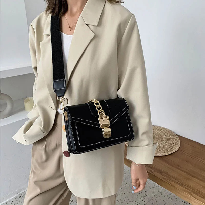 Fashion Women Chain Crossbody Bag Leisure Splice Small Square Shoulder Bag Luxury Design Messenger Bag Travel Purse and Handbag