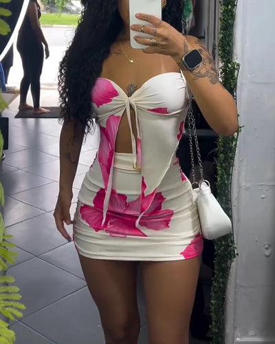Elegant Women's Sets Floral Print Strapless Tied Top W Ruched Mini Skirt Set Two-Piece Outfit Sexy Tight Retro Two-Piece Set
