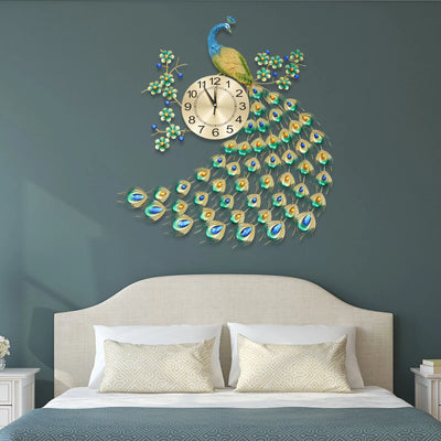 Luxury Peacock Wall Clock Metal 3D Art Decoration Wall Clock 8.26Inch Silent Quartz Scanning Movement Dining Room Decor