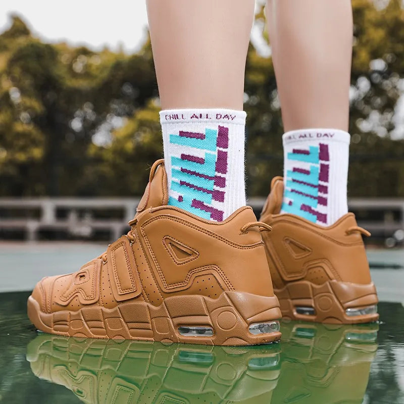 Stylish and Trendy Sneakers: Comfortable Soft-Soled Casual Shoes