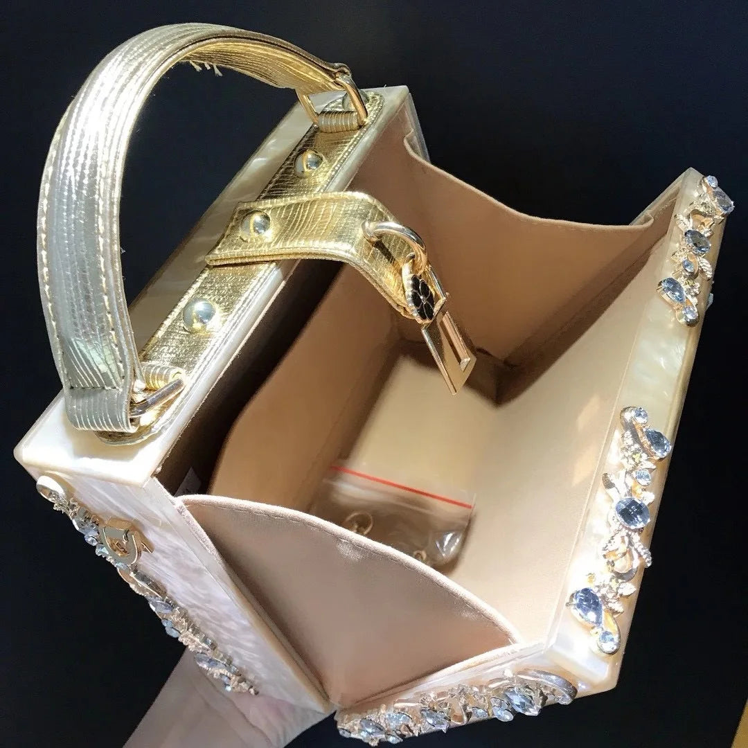 High-Grade crystal Evening Bag Female New Hollow Out Metal Carved Flower Diamond Handbag Box Fashion Chic Shoulder Crossbody Bag