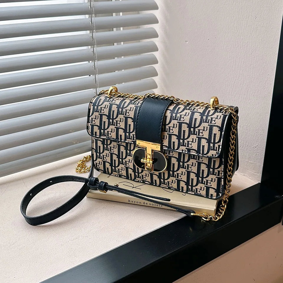Letter Print Lock Luxury handbags Women Shoulder Bags Designer Crossbody Purses Handbag Chain Strap Clutch Bag 2025 New Small