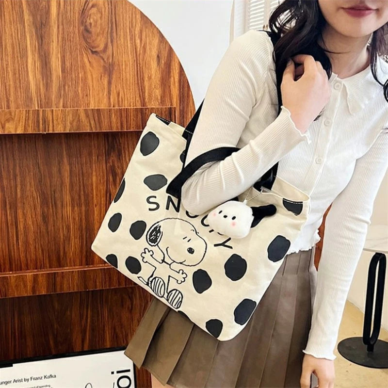 Snoopy Canvas Bag High Capacity Bag Canvas Shoulder Bag Cartoon Snoopy Women's Cute Handbag Printed Leisure Tote Bag Gifts