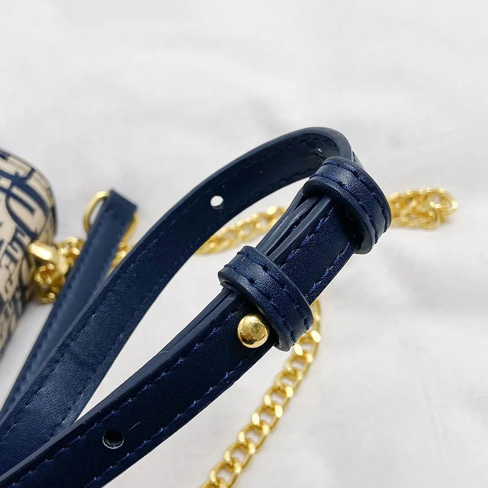 Letter Print Lock Luxury handbags Women Shoulder Bags Designer Crossbody Purses Handbag Chain Strap Clutch Bag 2025 New Small