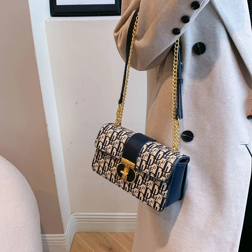 Letter Print Lock Luxury handbags Women Shoulder Bags Designer Crossbody Purses Handbag Chain Strap Clutch Bag 2025 New Small