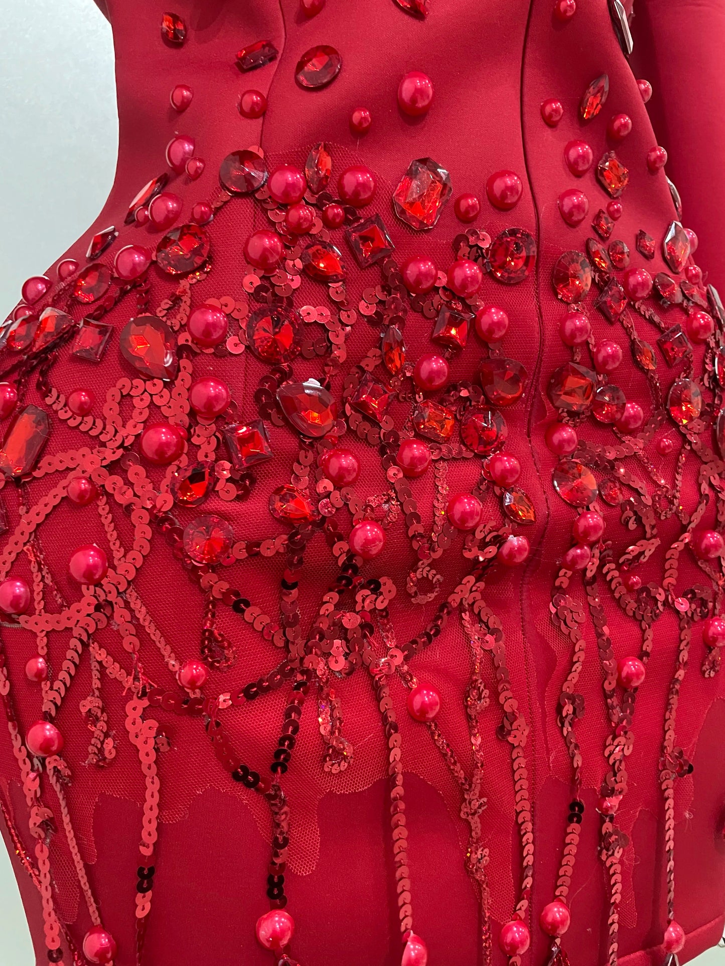 Sparkly Crystal Chains Pearls Long Sleeve Mini Dress 2025 Women Birthday Evening Party Nightclub Outfit Singer Wedding Costume