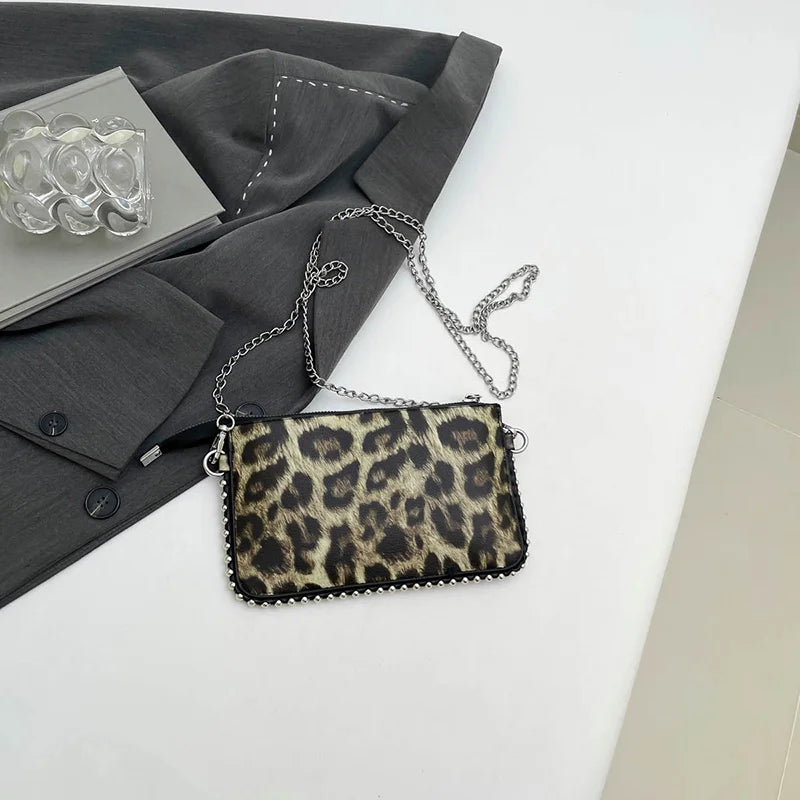 Solid color Design Crossbody Bags For Women Fashion Chain Mobile Phone Purses Fashion Shoulder Messenger Bag Sac A Main Female