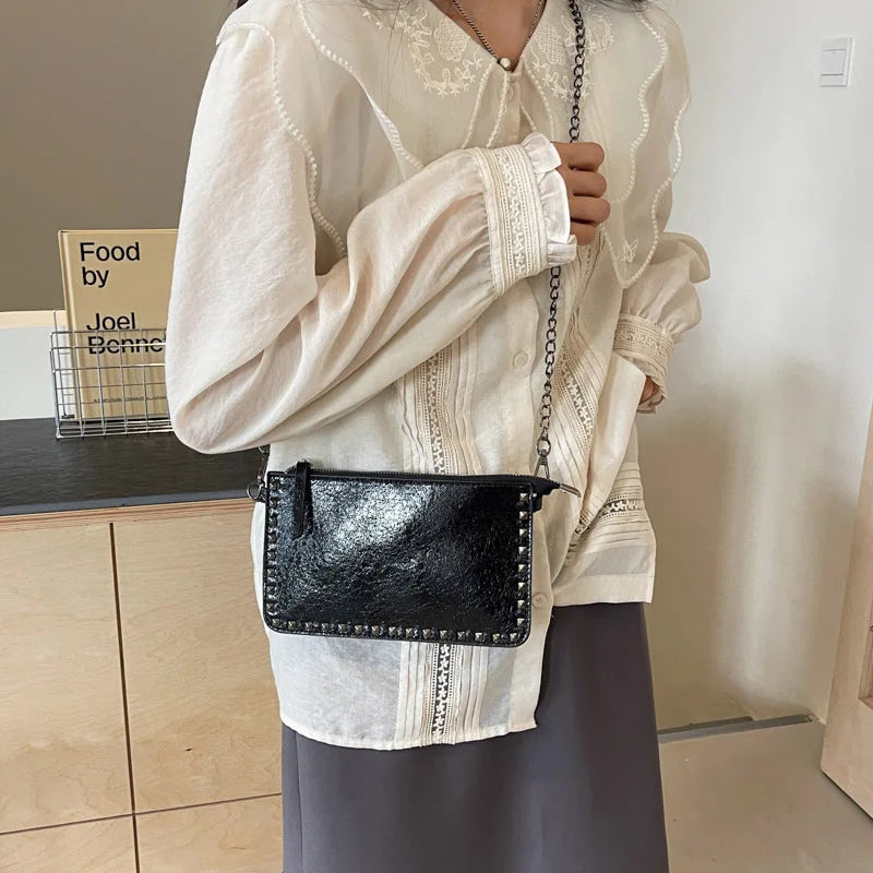 Solid color Design Crossbody Bags For Women Fashion Chain Mobile Phone Purses Fashion Shoulder Messenger Bag Sac A Main Female
