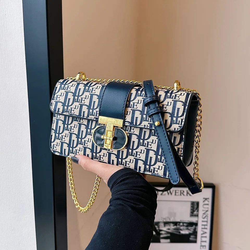Letter Print Lock Luxury handbags Women Shoulder Bags Designer Crossbody Purses Handbag Chain Strap Clutch Bag 2025 New Small