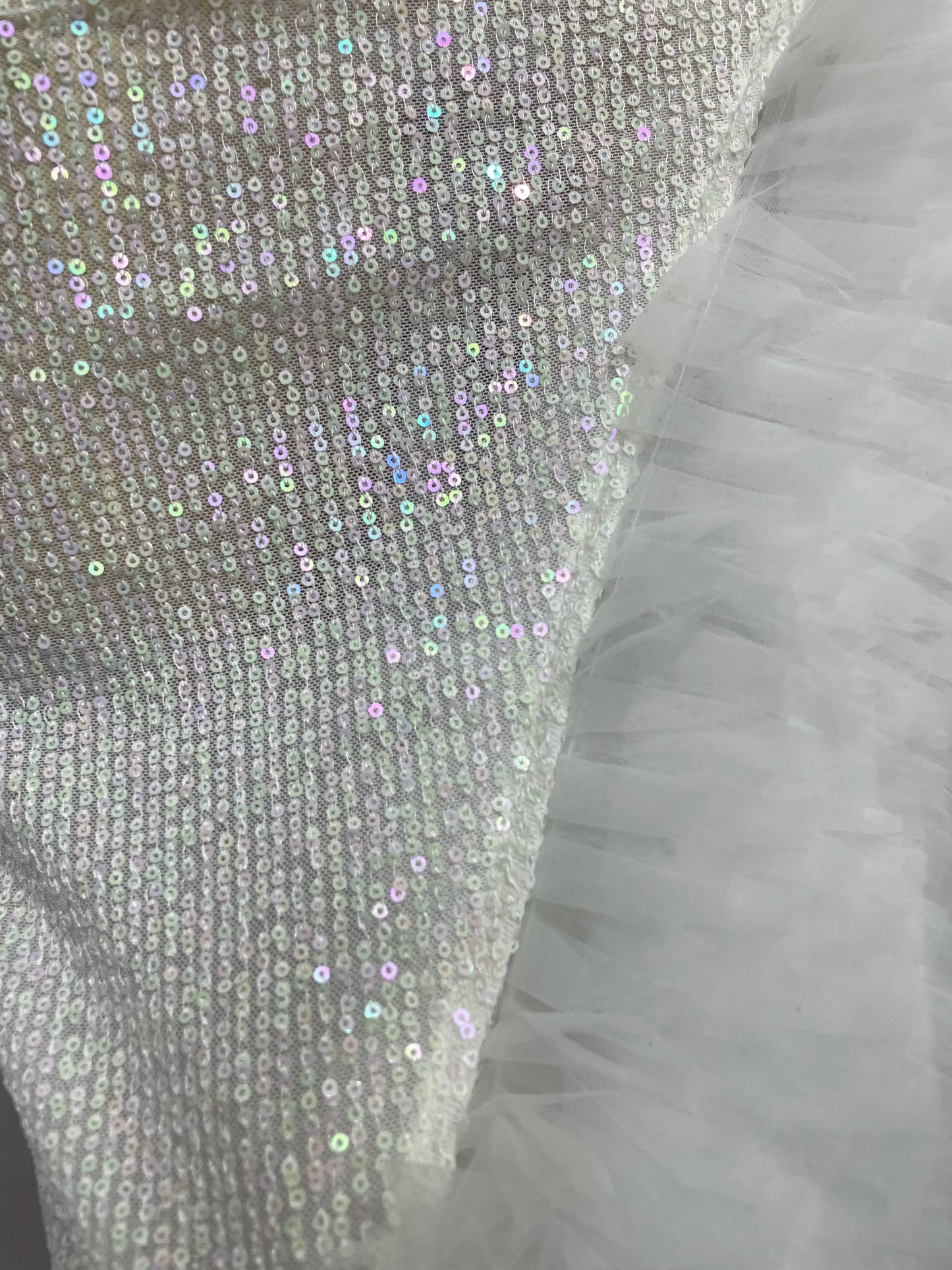 2025 Women White Sequins Top Short Skirt Two Pieces Set Sexy Celebrate Evening Prom Birthday Dress Nightclub Stage Outfit