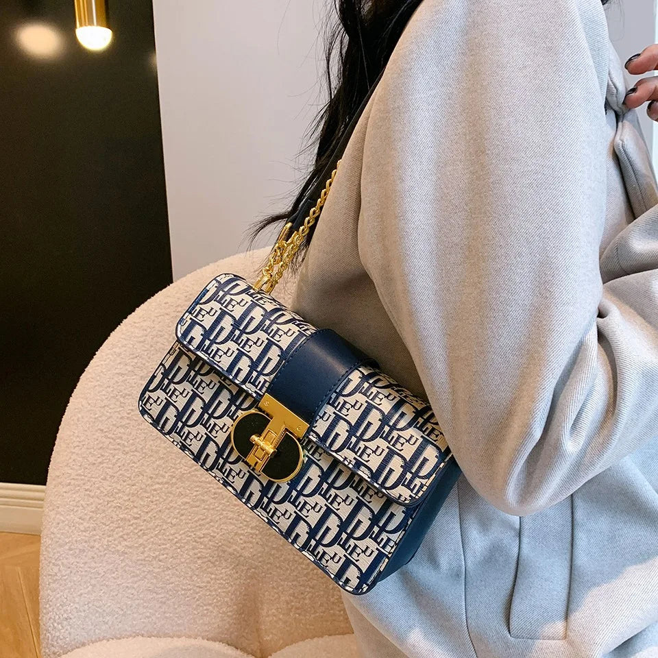 Letter Print Lock Luxury handbags Women Shoulder Bags Designer Crossbody Purses Handbag Chain Strap Clutch Bag 2025 New Small