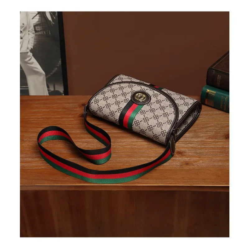 2025 summer new women's bag with high-end feel, fashionable and versatile single shoulder crossbody bag, envelope trend