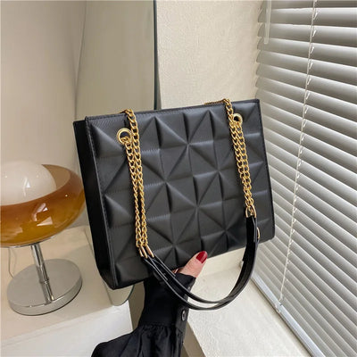 Ladies Fashion Large Capacity Chain Bag Retro Square Tote Bag Diamond Texture Shoulder Crossbody Daily Hundred Underarm Handbag