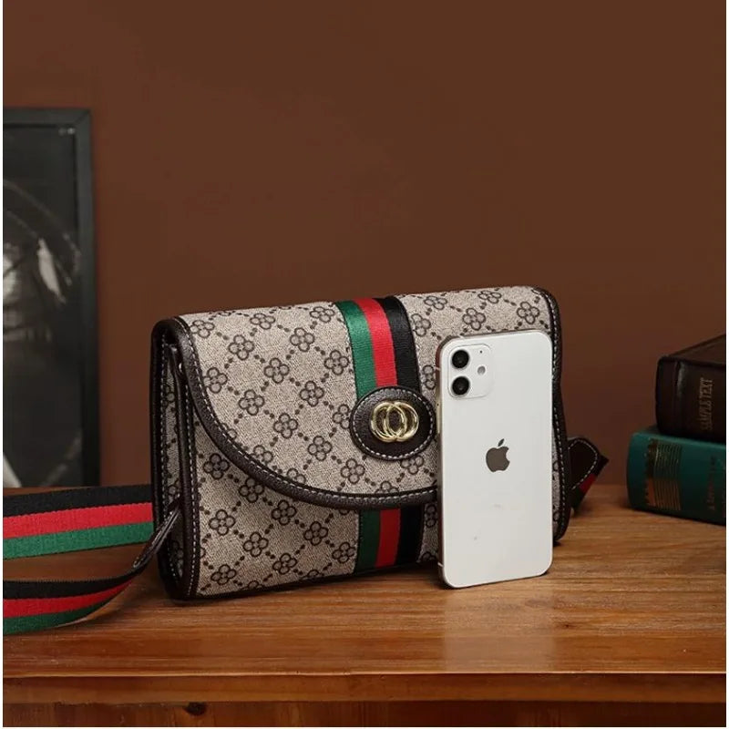 2025 summer new women's bag with high-end feel, fashionable and versatile single shoulder crossbody bag, envelope trend