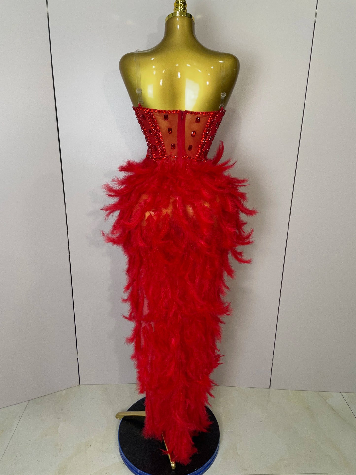Stock 2025 Women Sexy Sparkly Rhinestone Mesh Feather Long Dress Elegant Evening Party Celebrate Birthday Performance Costume