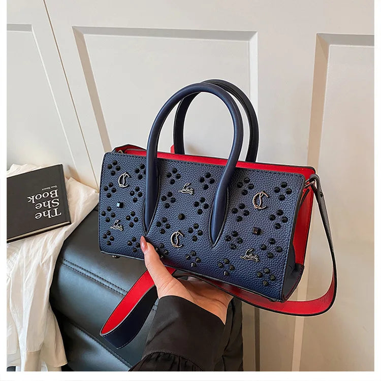 Fashion Women's Classic Luxury Brand Designs A High-quality Single-shoulder Bag That Is Personalized, Casual and Versatile.