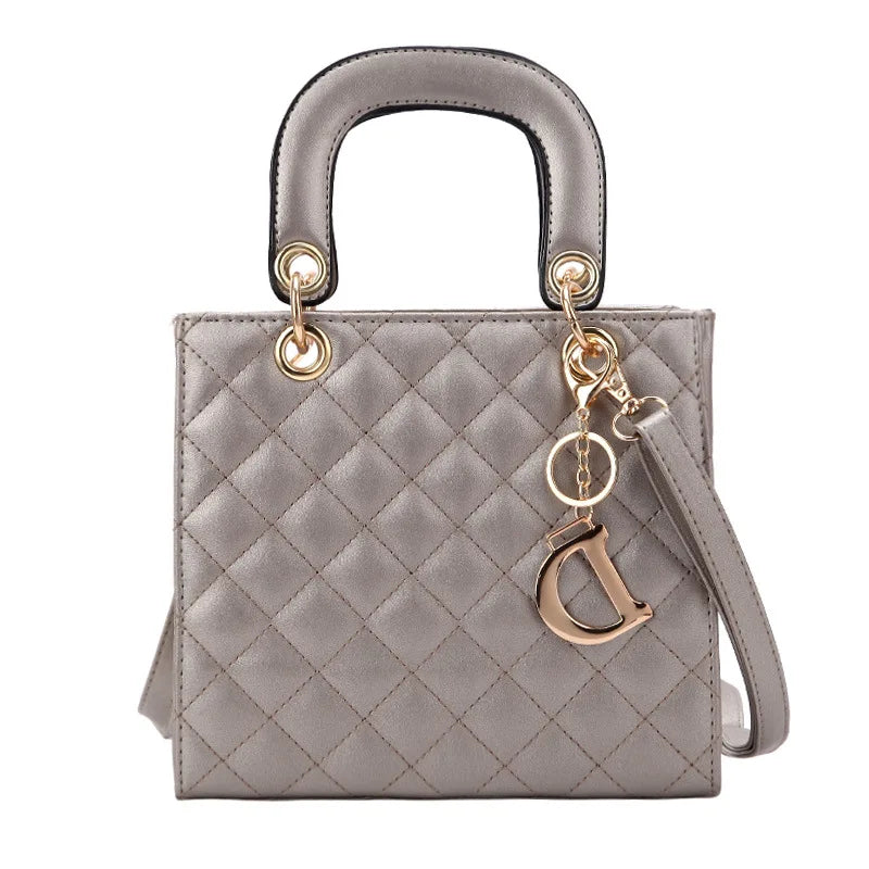 New Fashion Luxury Design Tote Bags for Women Handbags Ladies Shoulder Bags Trending Lingge Chain Crossbody Bag and Purse