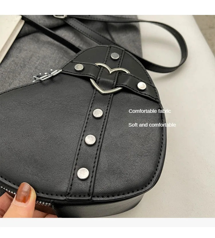 Vintage Y2K Small Chain Rivet Shoulder Bag Heart Shaped Purse Handbag Red PU Leather Gothic Tote Bag Fashion Women Crossbody Bag