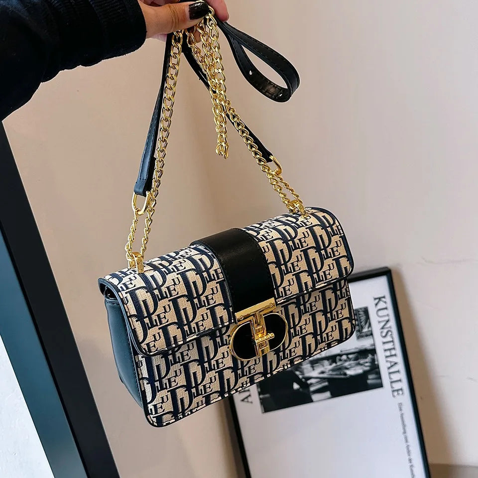 Letter Print Lock Luxury handbags Women Shoulder Bags Designer Crossbody Purses Handbag Chain Strap Clutch Bag 2025 New Small